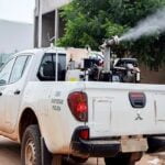 Carro fumacê passa por bairros de Carinhanha nesta sexta-feira