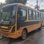 Dupla furta ônibus escolar, atropela homem e é presa em Bom Jesus da Lapa