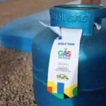 Moradores queixam de taxa para receber “gás do povo” em Malhada; entregador credenciado explica situação