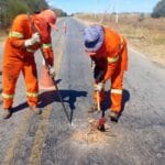 Trecho entre Iuiu e BR-030 passa por avaliação técnica da Seinfra para recuperação asfáltica