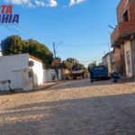 Coelba divide circuito e instala novo transformador para resolver problema de energia em ruas da cidade de Carinhanha