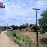 Moradores de povoado de Malhada relatam prejuízos com constantes quedas de energia; idosa perde insulina por falta de refrigeração
